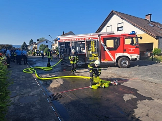 Löschübung bei den Wettbewerben des Brandabschnitts West in Bodenfelde.&nbsp;&copy;&nbsp;KFV Northeim Pressegruppe